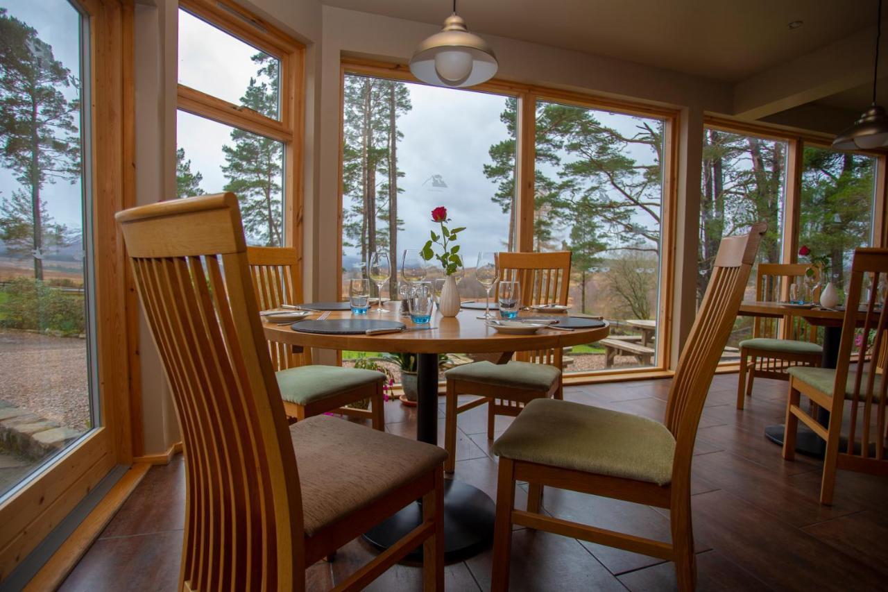 Old Pines Hotel And Restaurant Spean Bridge Kültér fotó