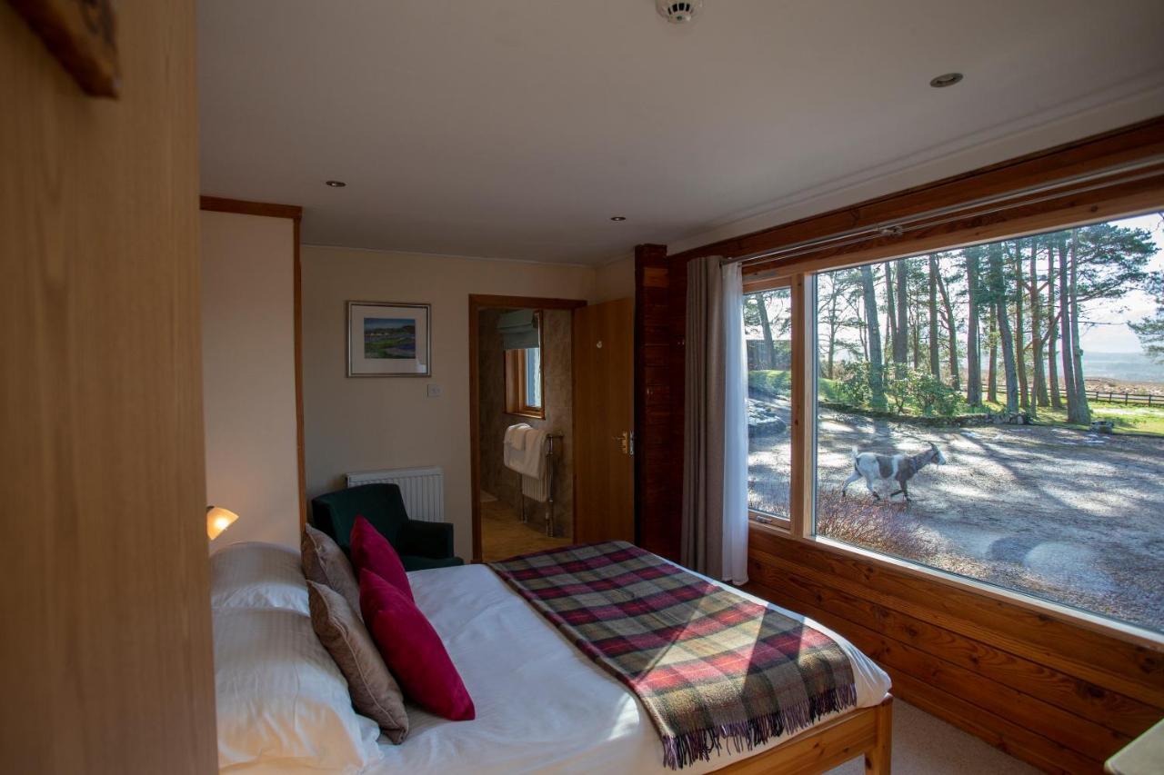 Old Pines Hotel And Restaurant Spean Bridge Kültér fotó