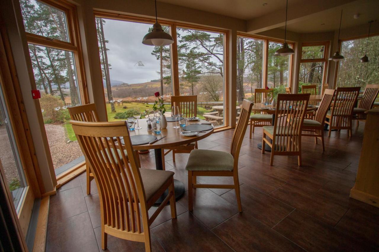 Old Pines Hotel And Restaurant Spean Bridge Kültér fotó