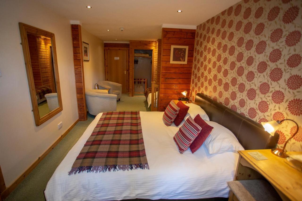 Old Pines Hotel And Restaurant Spean Bridge Kültér fotó